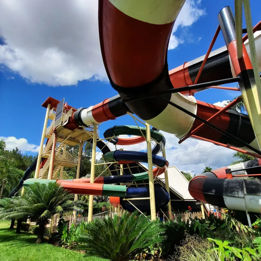 Cyclone no Lagoa Termas Parque: Alta Velocidade